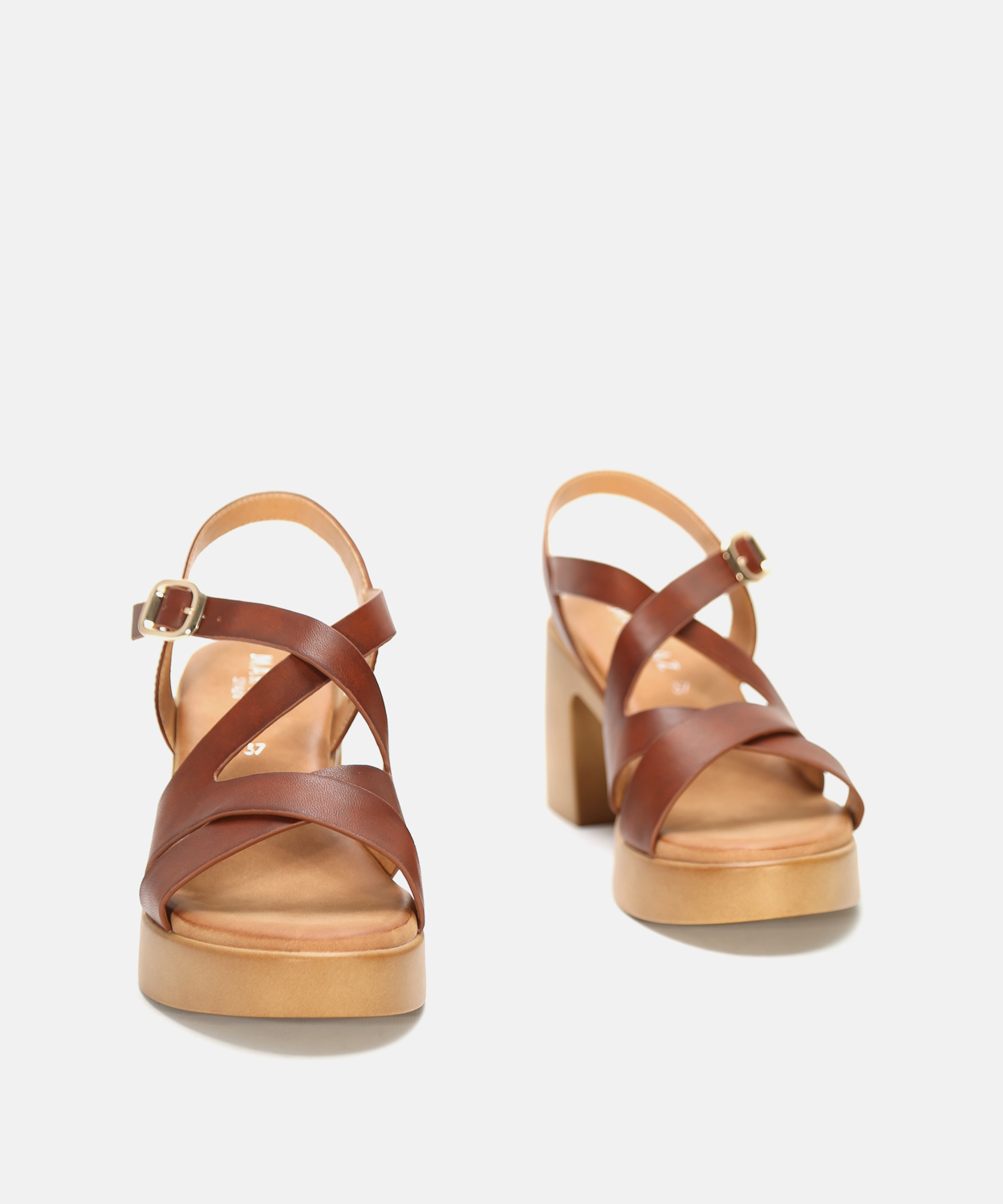 Sand&aacute;lia de plataforma com tiras image number null